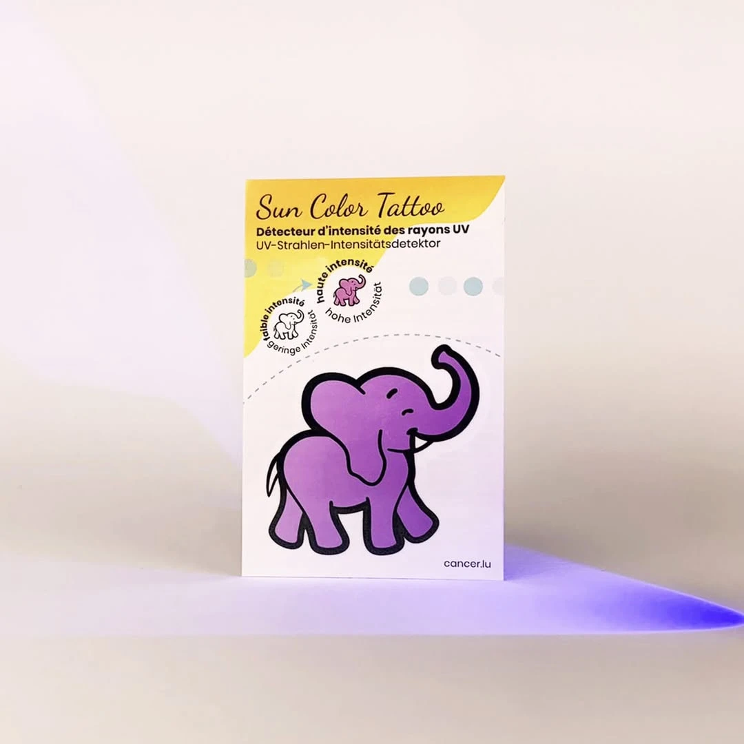 tatuaggio elefante cambia colore